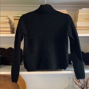 Theory cashmere ribbed cashmere mock neck sweater